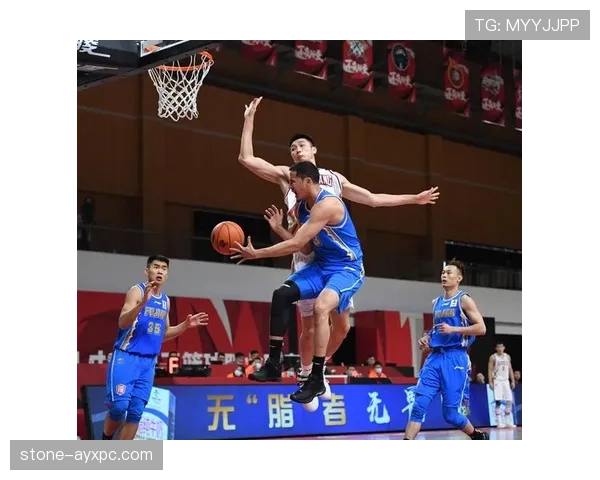 深入分析篮球球权判定规则如何界定比赛中的归属问题